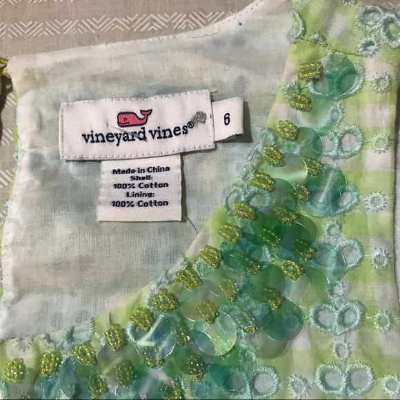 VINEYARD VINES NWT Seersucker Embellished Tanktop - Picture 7 of 8